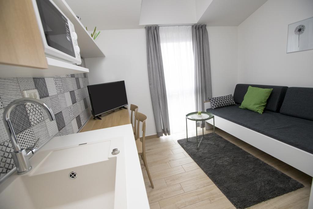 Apartma Grze Постойна Екстериор снимка