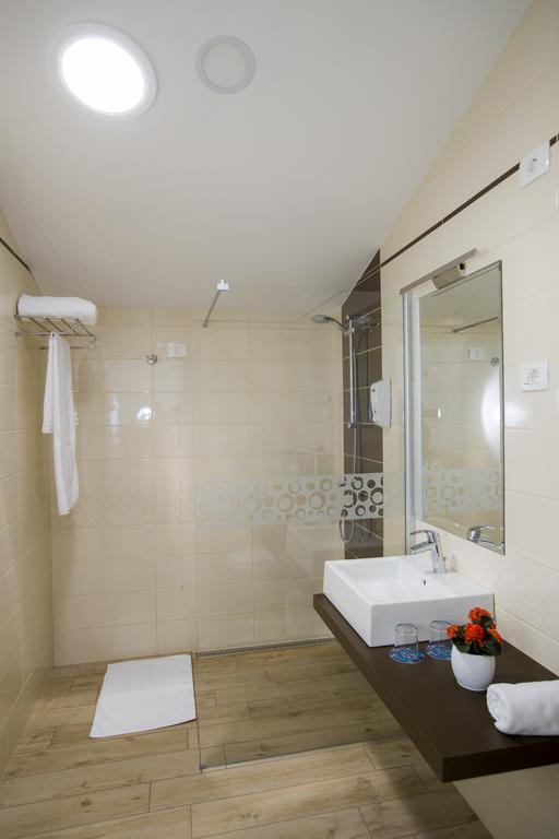 Apartma Grze Постойна Екстериор снимка